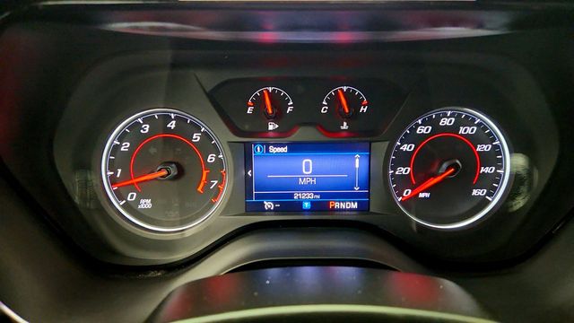 2022 Chevrolet Camaro 2dr Convertible LT1 w/ 6.2L V8 Engine & Apple CarPlay - 22996811 - 13