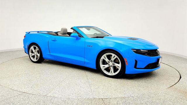 2022 Chevrolet Camaro 2dr Convertible LT1 w/ 6.2L V8 Engine & Apple CarPlay - 22996811 - 1