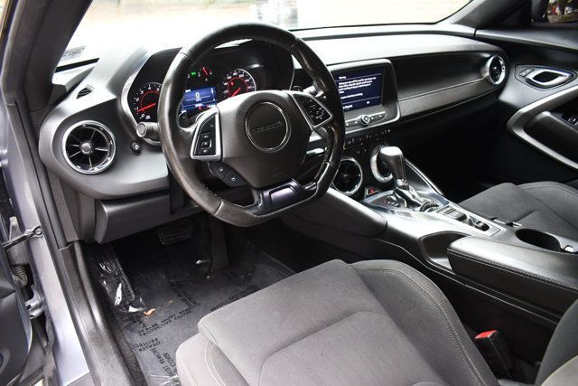 2022 Chevrolet Camaro 2dr Coupe 1LT - 23082528 - 17
