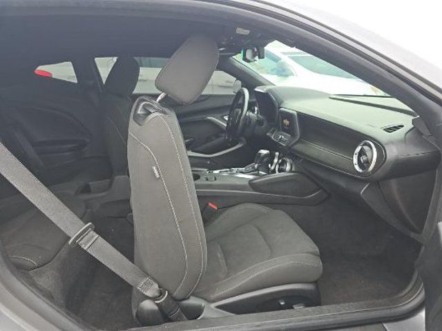 2022 Chevrolet Camaro 2dr Coupe 1LT - 23082528 - 5