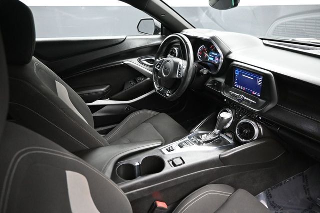 2022 Chevrolet Camaro 2dr Coupe 1LT - 22993861 - 13