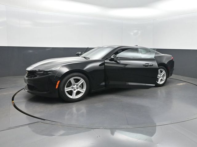 2022 Chevrolet Camaro 2dr Coupe 1LT - 22993861 - 31
