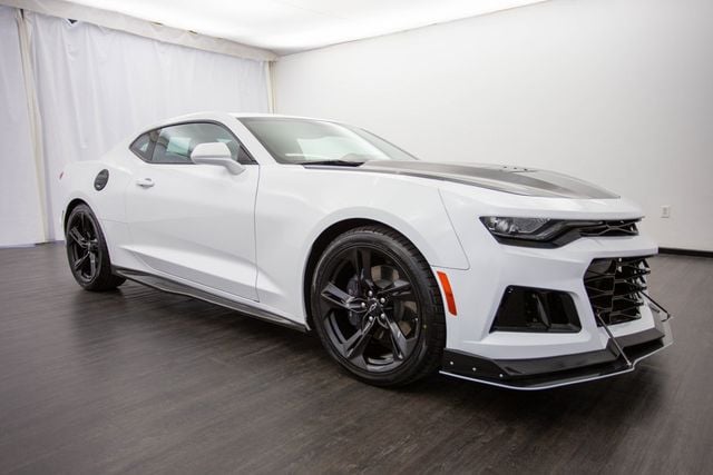 2022 Chevrolet Camaro 2dr Coupe 1LT - 22655313 - 23