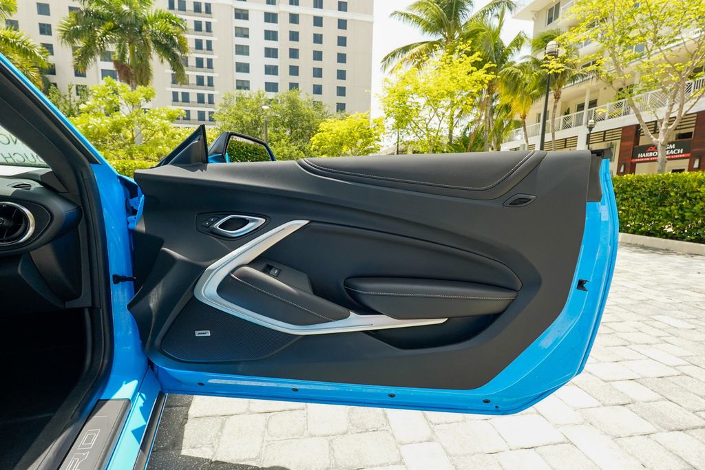 2022 Chevrolet Camaro 2dr Coupe 2SS - 23048882 - 77