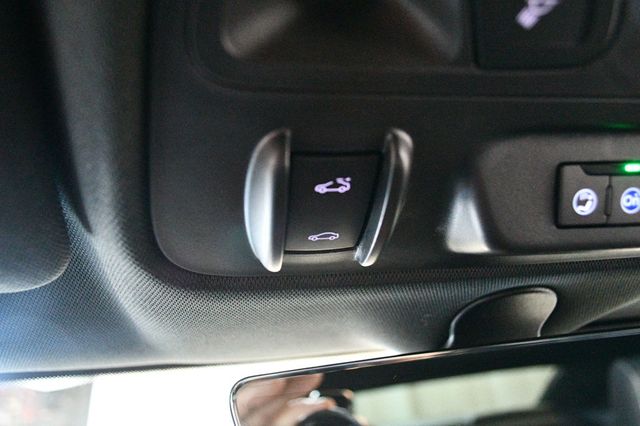 2022 Chevrolet Camaro 2dr Coupe 2SS - 22942066 - 57