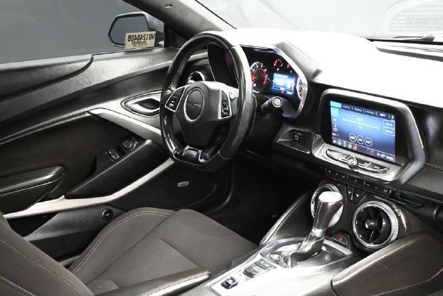 2022 Chevrolet Camaro 2dr Coupe LT1 - 23074766 - 10