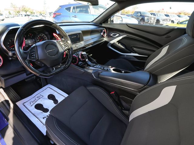 2022 Chevrolet Camaro 2dr Coupe LT1 - 23096570 - 14