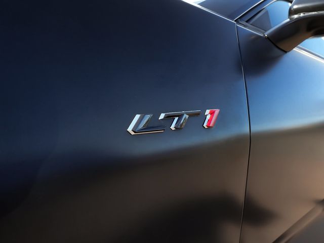2022 Chevrolet Camaro 2dr Coupe LT1 - 23096570 - 35