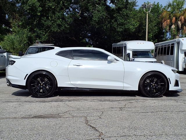 2022 Chevrolet Camaro 2dr Coupe ZL1 - 23090205 - 1