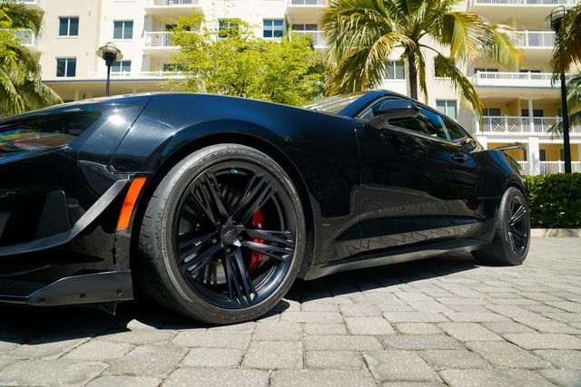 2022 Chevrolet Camaro 2dr Coupe ZL1 - 22917220 - 11