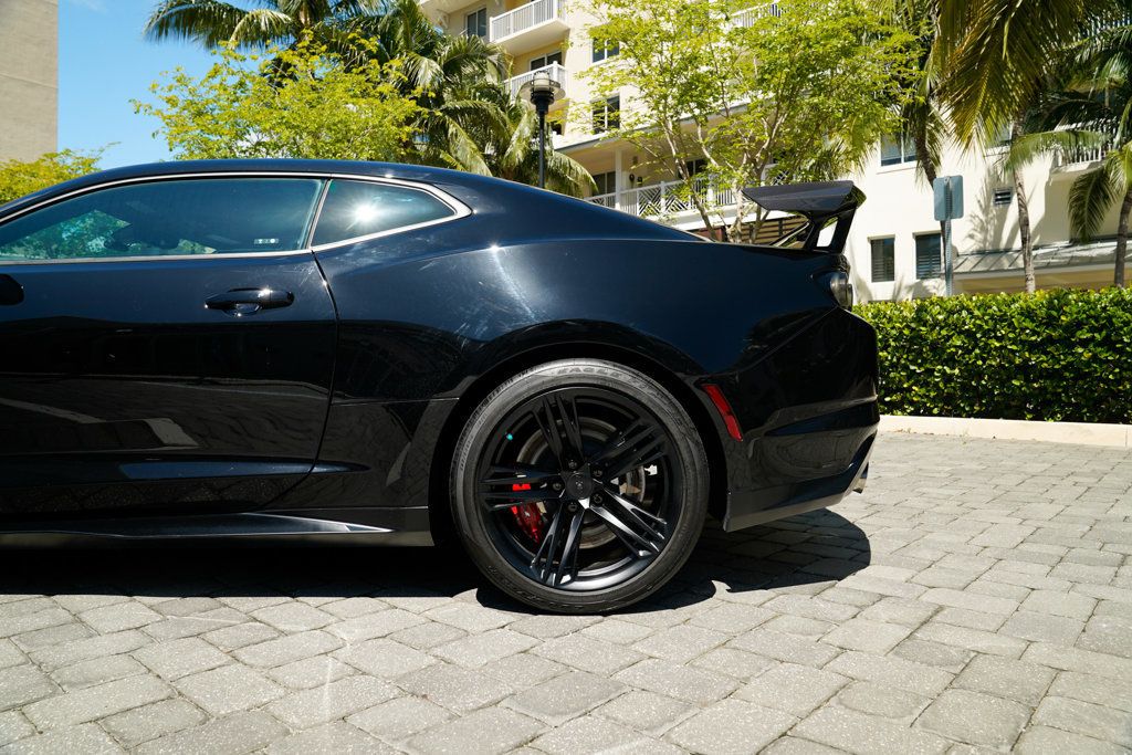 2022 Chevrolet Camaro 2dr Coupe ZL1 - 22917220 - 15