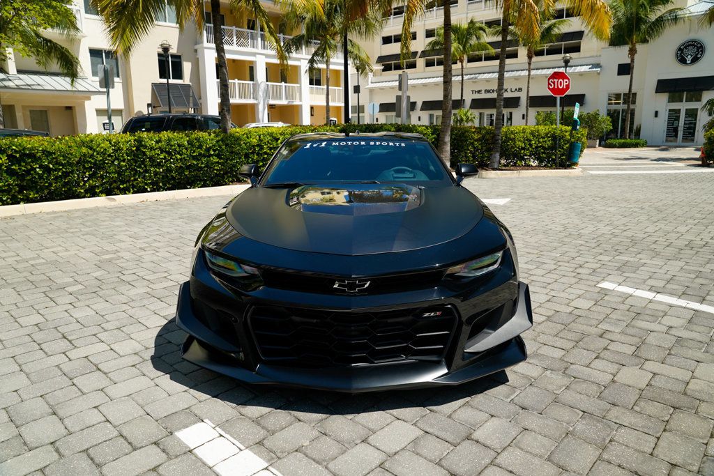 2022 Chevrolet Camaro 2dr Coupe ZL1 - 22917220 - 3