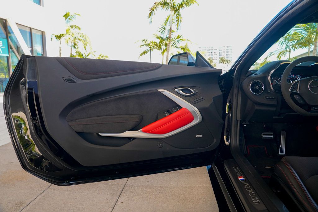 2022 Chevrolet Camaro 2dr Coupe ZL1 - 22917220 - 50