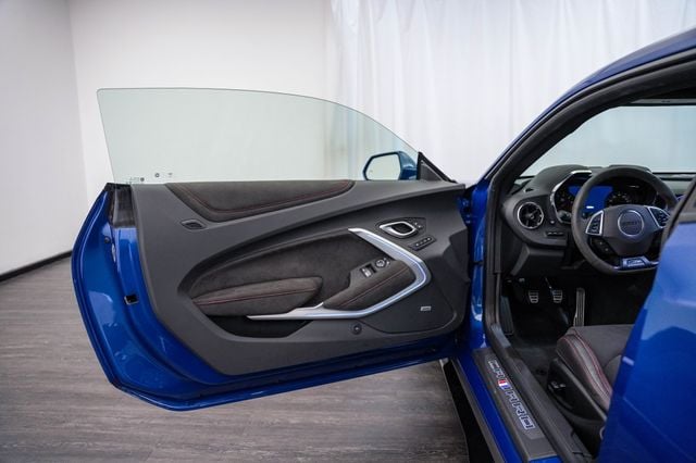 2022 Chevrolet Camaro 2dr Coupe ZL1 - 23034871 - 15