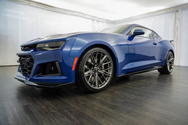 2022 Chevrolet Camaro 2dr Coupe ZL1 - 23034871 - 24