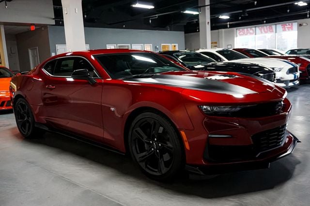 2022 Chevrolet Camaro *Camaro 1SS* *6.2L V8* *6-Spd Manual* *Only 17k Miles* *Brembo* - 22968142 - 31