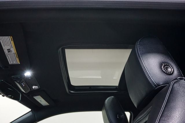 2022 Chevrolet Camaro *Camaro 1SS* *6.2L V8* *6-Spd Manual* *Only 17k Miles* *Brembo* - 22968142 - 60