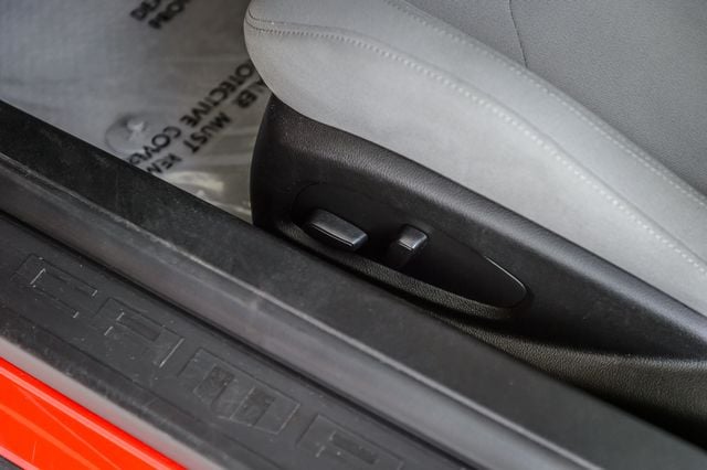 2022 Chevrolet Camaro CAMARO LT1 - RED ON GRAY - SUPER CLEAN - WELL EQIUPPED - 22993636 - 38