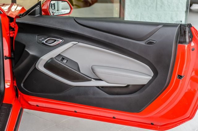 2022 Chevrolet Camaro CAMARO LT1 - RED ON GRAY - SUPER CLEAN - WELL EQIUPPED - 22993636 - 44