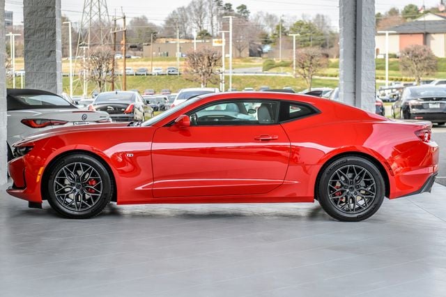 2022 Chevrolet Camaro CAMARO LT1 - RED ON GRAY - SUPER CLEAN - WELL EQIUPPED - 22993636 - 46