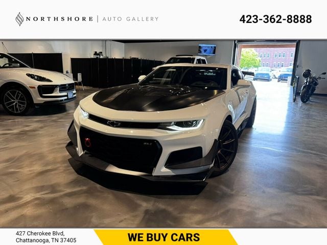 2022 Chevrolet Camaro LocalTrade/ZL1/AeroKit/Htd&CldSeats/ApexWheels/AppleCarplay - 23029520 - 0