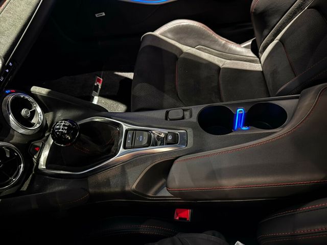 2022 Chevrolet Camaro LocalTrade/ZL1/AeroKit/Htd&CldSeats/ApexWheels/AppleCarplay - 23029520 - 15