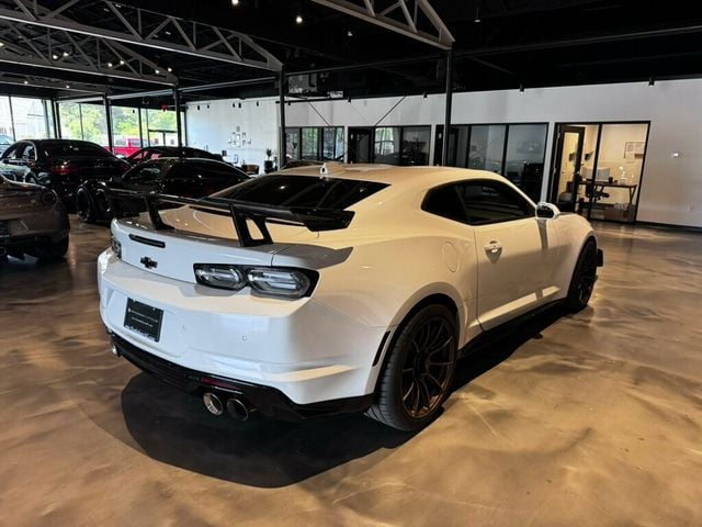 2022 Chevrolet Camaro LocalTrade/ZL1/AeroKit/Htd&CldSeats/ApexWheels/AppleCarplay - 23029520 - 4