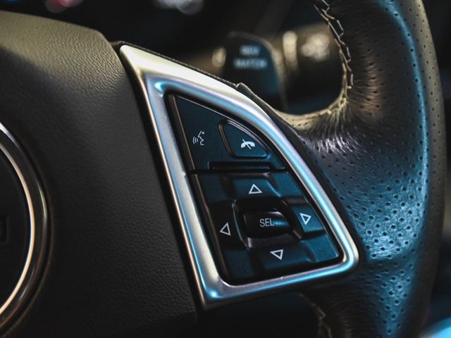 2022 Chevrolet Camaro SS - 22937767 - 21