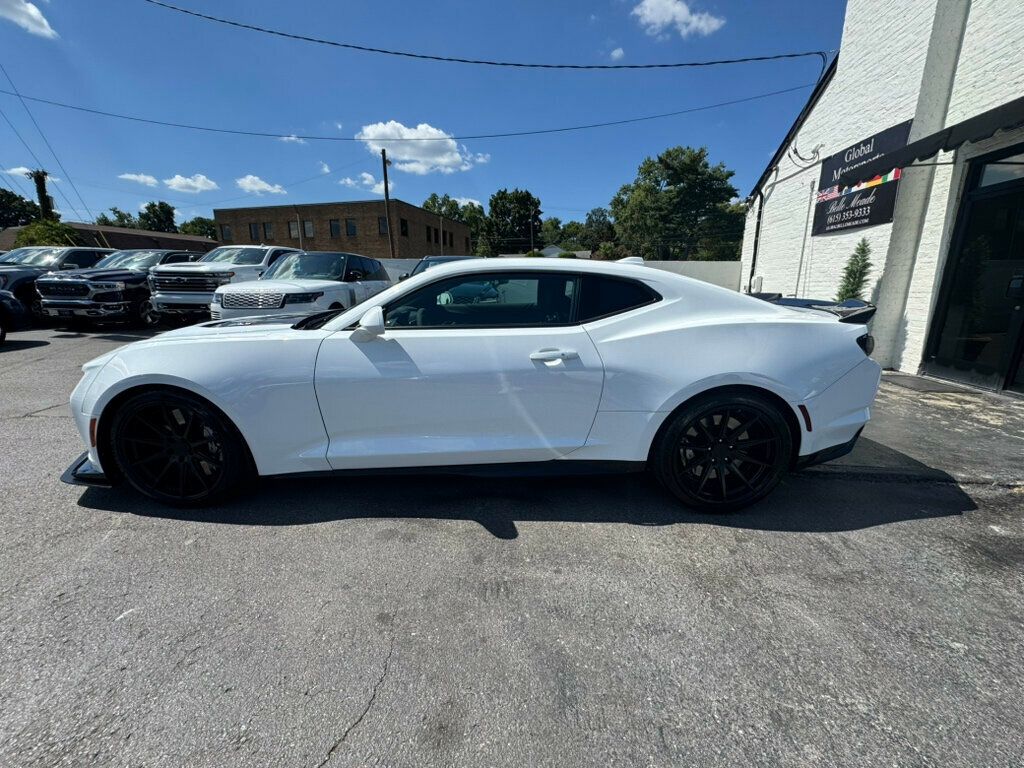 2022 Chevrolet Camaro ZL1 Coupe photo 2
