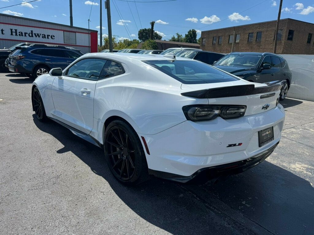 2022 Chevrolet Camaro ZL1 Coupe photo 3