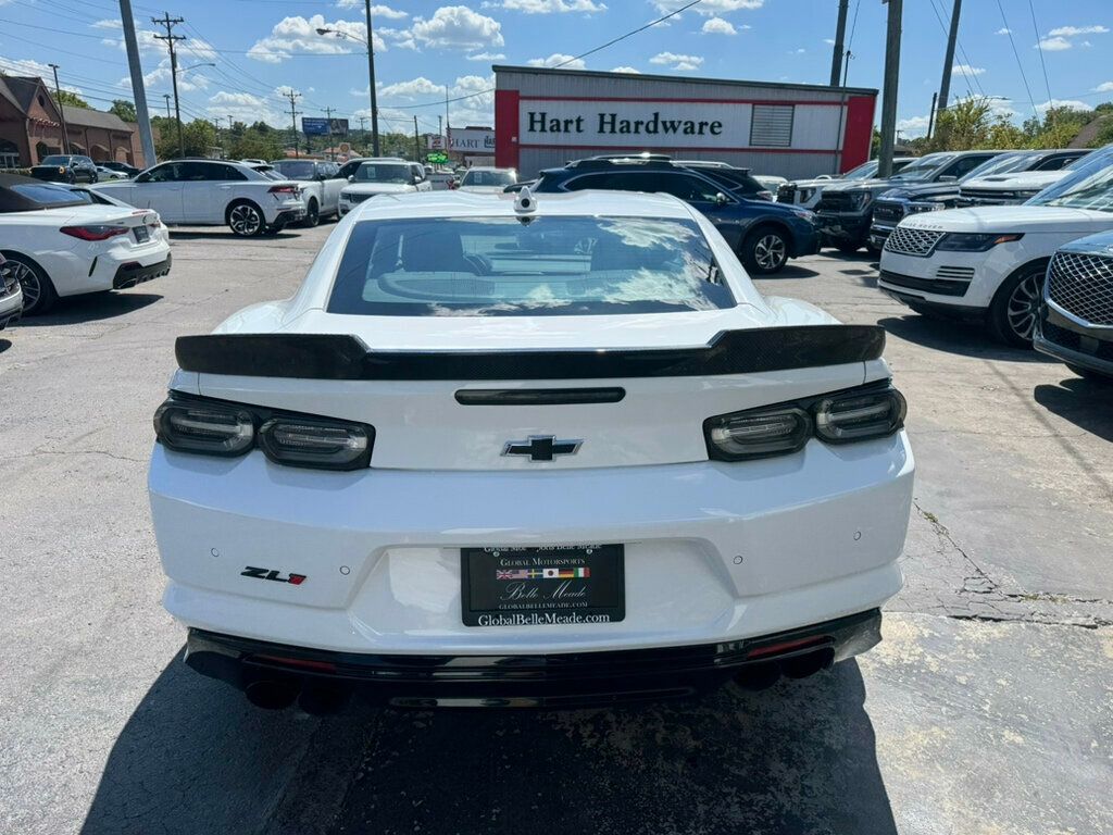 2022 Chevrolet Camaro ZL1 Coupe photo 4