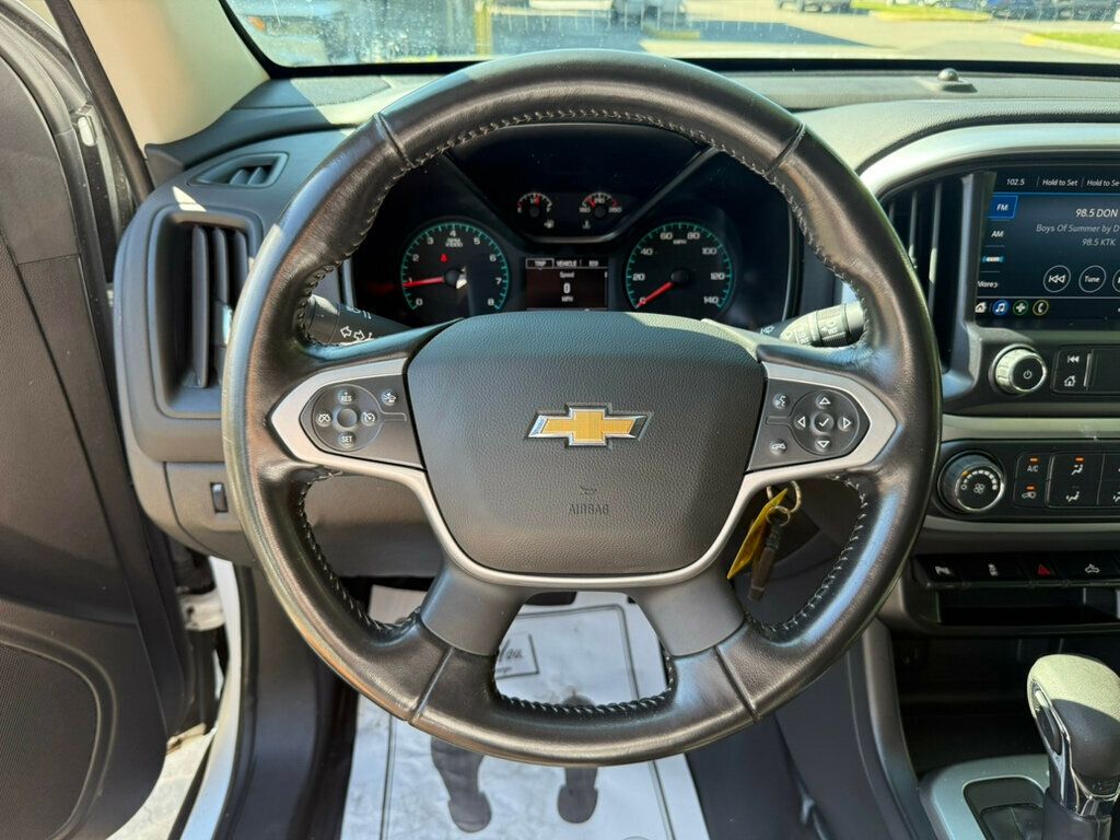 2022 Chevrolet Colorado LT photo 4