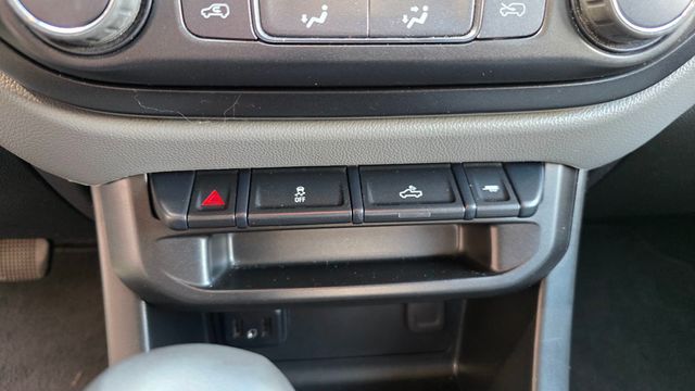 2022 Chevrolet Colorado 2WD Ext Cab 128" Work Truck - 23016303 - 17