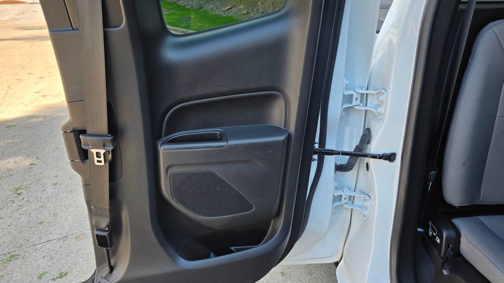 2022 Chevrolet Colorado 2WD Ext Cab 128" Work Truck - 23016303 - 31