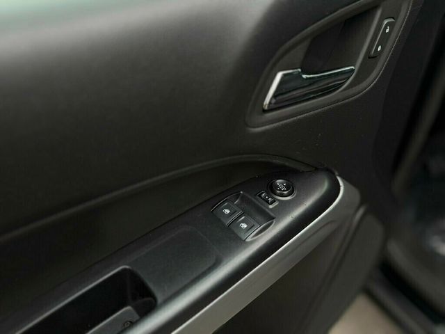 2022 Chevrolet Colorado SERVICED AND DETAILED!! - 22949835 - 9