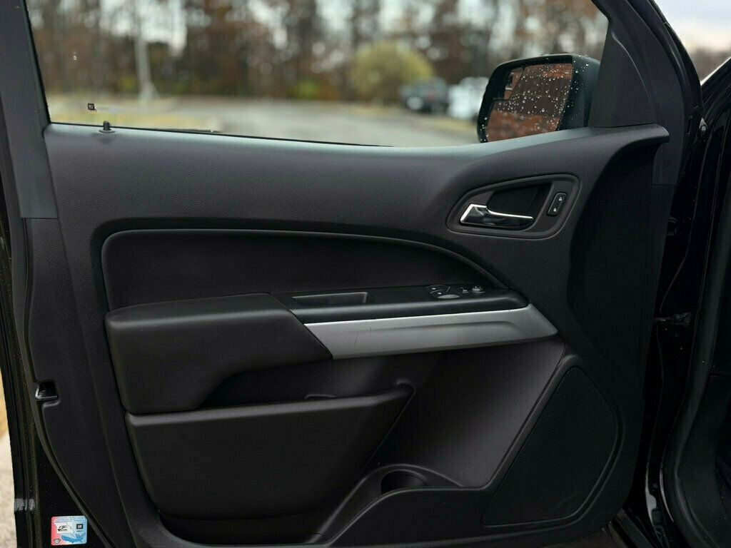 2022 Chevrolet Colorado SERVICED AND DETAILED!! - 22949835 - 8