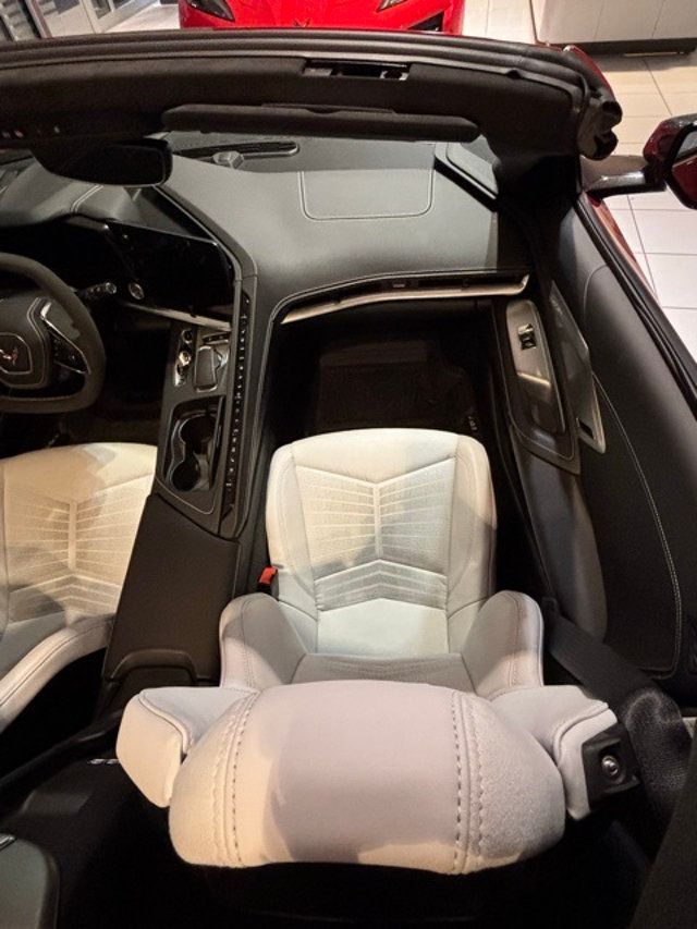 2022 Chevrolet Corvette 2dr Stingray Convertible w/3LT - 22948958 - 6