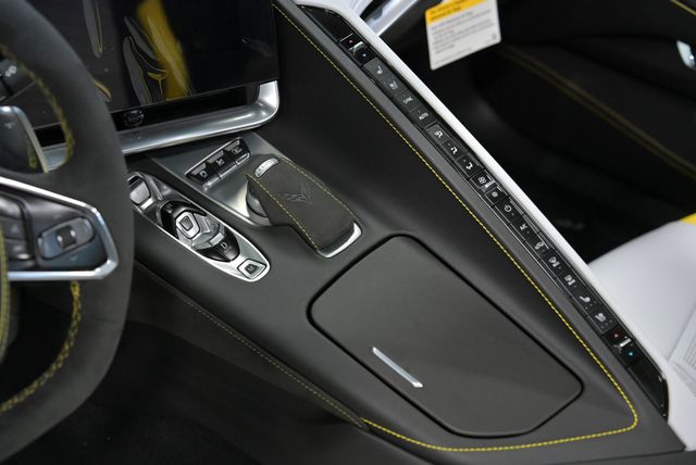 2022 Chevrolet Corvette 2dr Stingray Convertible w/3LT - 22998269 - 31