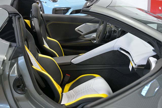 2022 Chevrolet Corvette 2dr Stingray Convertible w/3LT - 22998269 - 38