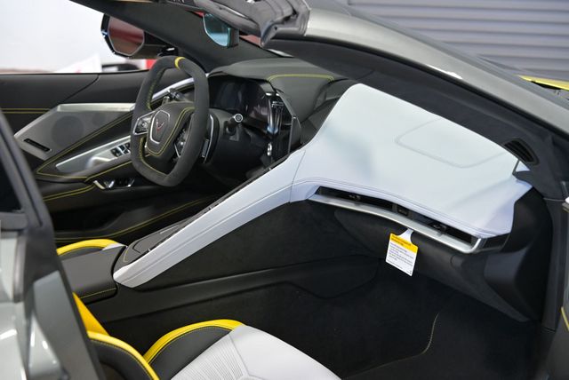 2022 Chevrolet Corvette 2dr Stingray Convertible w/3LT - 22998269 - 39