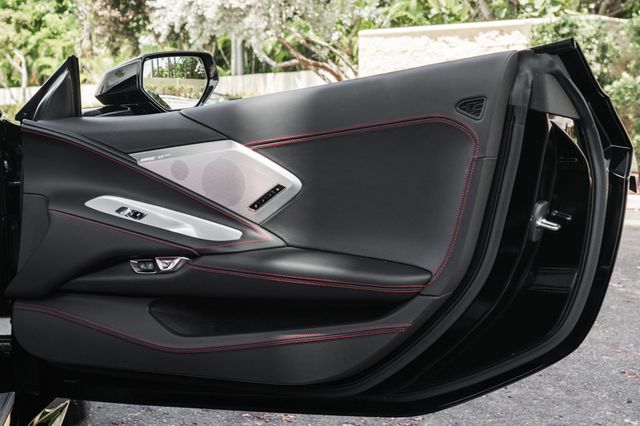 2022 Chevrolet Corvette 2dr Stingray Convertible w/3LT - 23051128 - 22