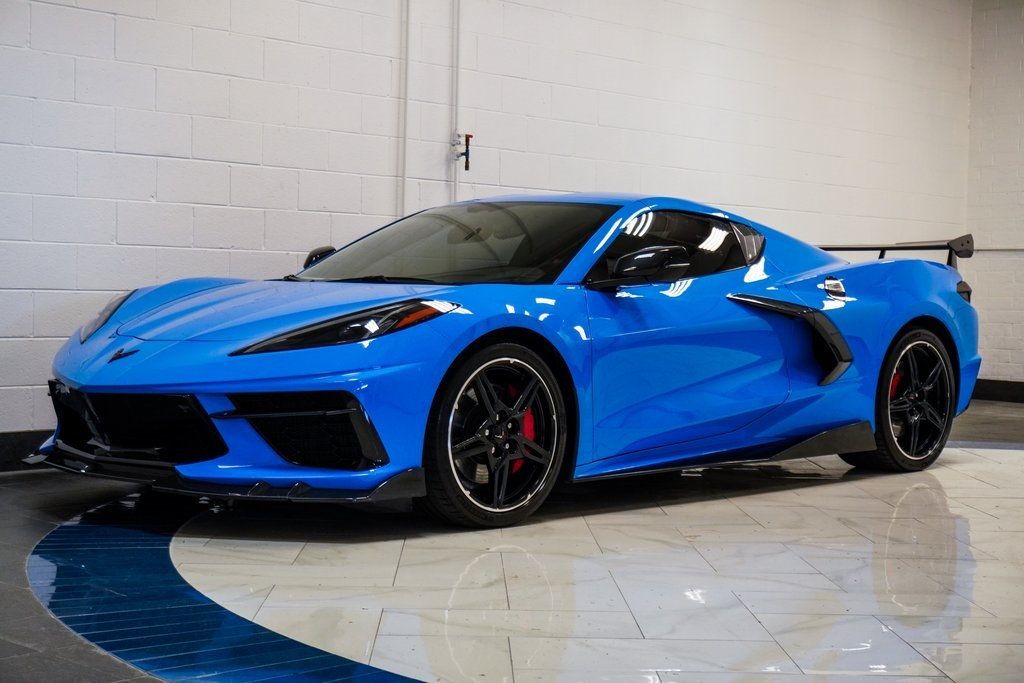 2022 Chevrolet Corvette Stingray Coupe 2LT photo 3
