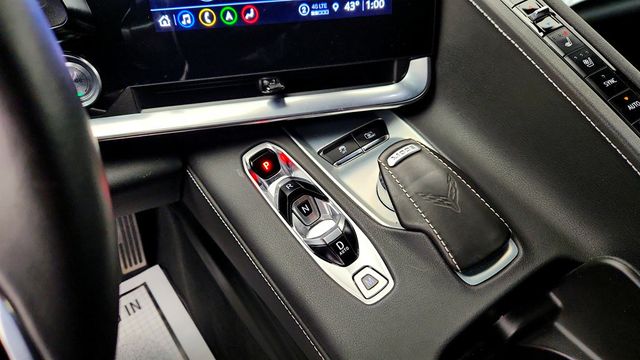 2022 Chevrolet Corvette 2dr Stingray Coupe w/2LT, Upgraded Wheels & Performance Exhaust - 22999436 - 17