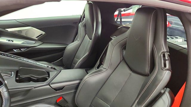 2022 Chevrolet Corvette 2dr Stingray Coupe w/2LT, Upgraded Wheels & Performance Exhaust - 22999436 - 22