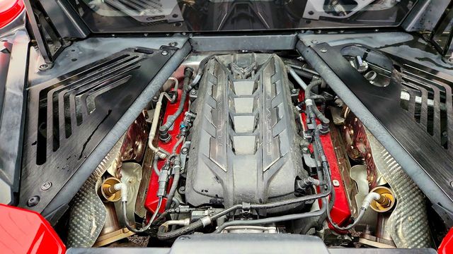 2022 Chevrolet Corvette 2dr Stingray Coupe w/2LT, Upgraded Wheels & Performance Exhaust - 22999436 - 24