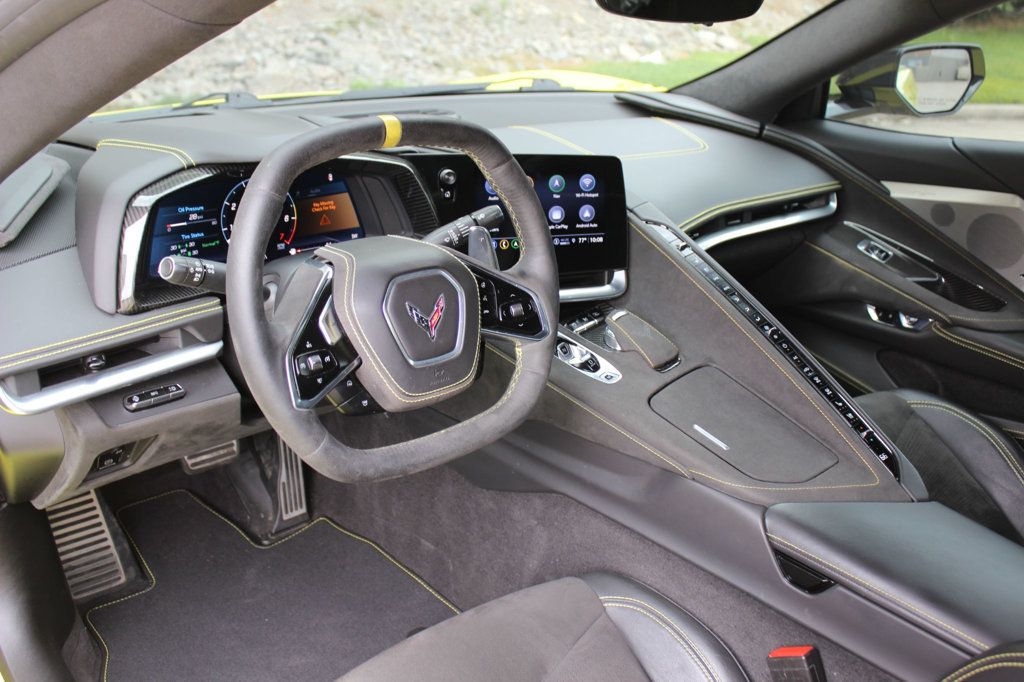 2022 Chevrolet Corvette 2dr Stingray Coupe w/3LT - 23040053 - 16