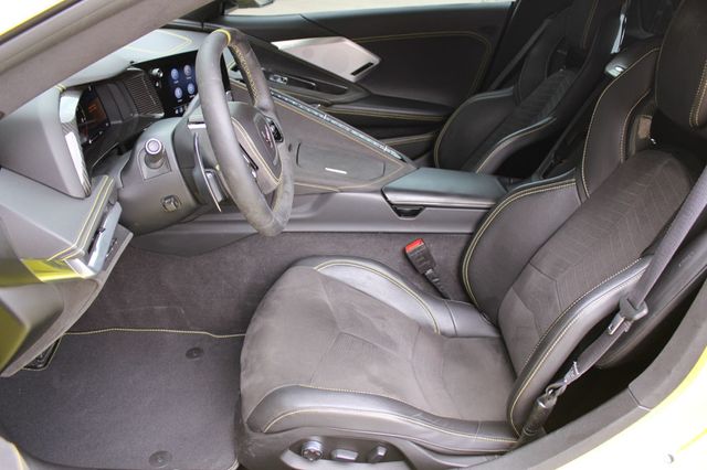 2022 Chevrolet Corvette 2dr Stingray Coupe w/3LT - 23040053 - 17