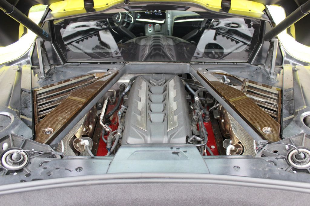 2022 Chevrolet Corvette 2dr Stingray Coupe w/3LT - 23040053 - 24