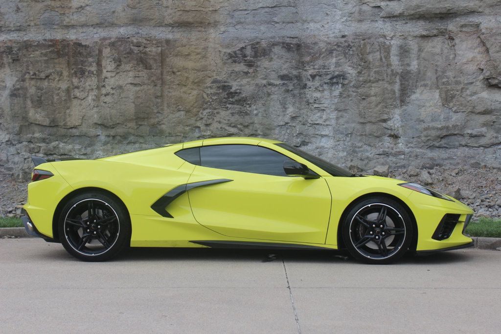 2022 Chevrolet Corvette 2dr Stingray Coupe w/3LT - 23040053 - 3