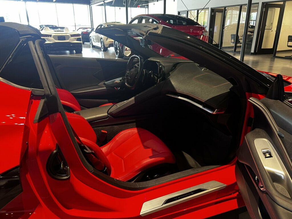 2022 Chevrolet Corvette Convertible/1LT/PerfExhaust/KeylessEntry/CarbonFlashNacelles&Top - 23039974 - 24
